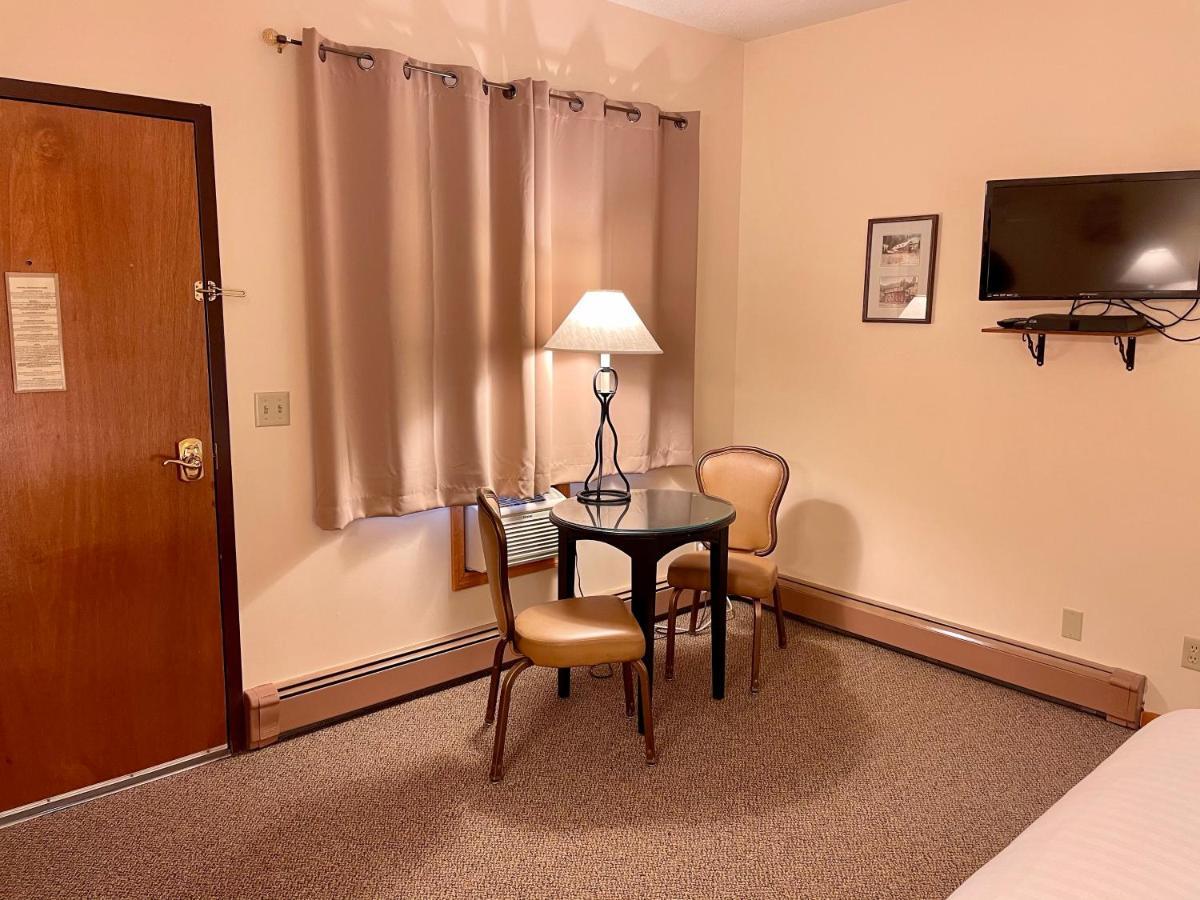 Whitetail Creek Resort Lead Extérieur photo