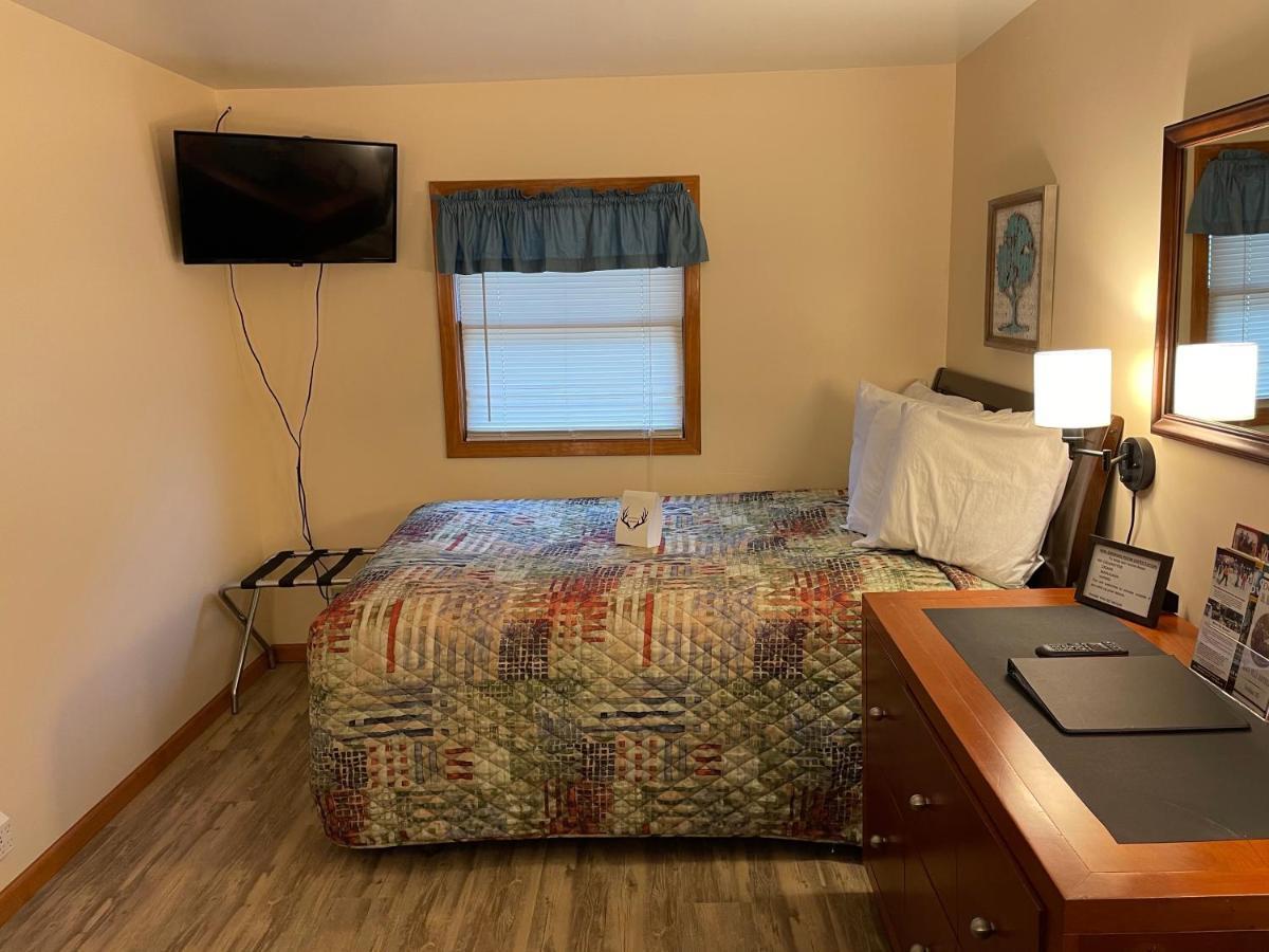 Whitetail Creek Resort Lead Extérieur photo