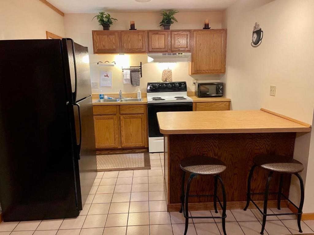 Whitetail Creek Resort Lead Extérieur photo